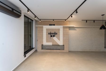 Sala de casa para alugar com 3 quartos, 240m² em Perdizes, São Paulo