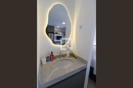 Banheiro de apartamento para alugar com 1 quarto, 31m² em Butantã, São Paulo