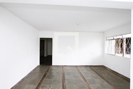 Sala de casa à venda com 3 quartos, 127m² em Betânia, Belo Horizonte