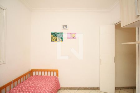 Quarto 2 de casa à venda com 3 quartos, 66m² em Jardim Oliveiras, Taboão da Serra