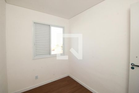 Quarto 2 de apartamento à venda com 2 quartos, 41m² em Jardim Stella, Santo André