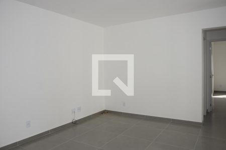 Apartamento para alugar com 2 quartos, 82m² em Jardim Branca Flor, Embu das Artes