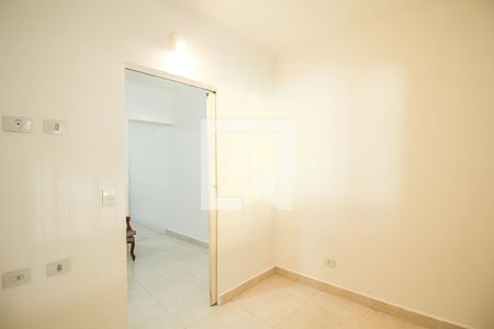 Sala de casa à venda com 3 quartos, 354m² em Vila dos Remedios, São Paulo