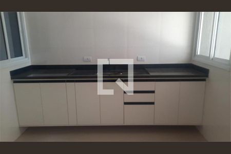 Casa à venda com 2 quartos, 94m² em Utinga, Santo André