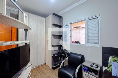 Quarto 2 de casa à venda com 3 quartos, 180m² em Vila Canero, São Paulo