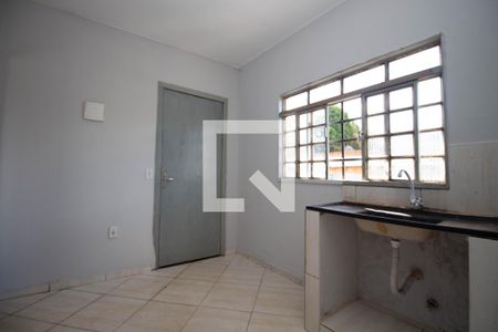 Cozinha e Área de Serviço de kitnet/studio para alugar com 1 quarto, 23m² em Vicente Pires, Brasília