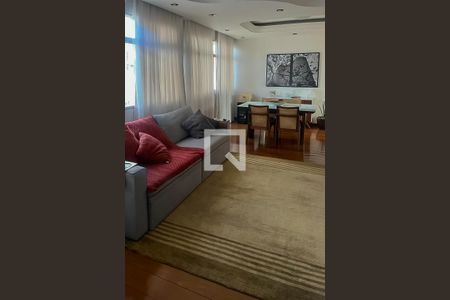 Apartamento à venda com 3 quartos, 105m² em Coracao de Jesus, Belo Horizonte