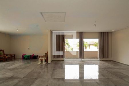 Casa à venda com 4 quartos, 660m² em Interlagos, São Paulo