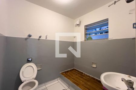 Banheiro de apartamento para alugar com 1 quarto, 60m² em Liberdade, São Paulo
