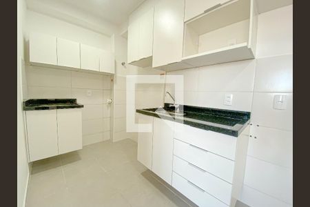 Sala/Cozinha de apartamento para alugar com 2 quartos, 39m² em Lapa, São Paulo