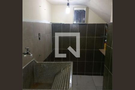 Casa à venda com 4 quartos, 240m² em Vila Sao Francisco (Zona Sul), São Paulo