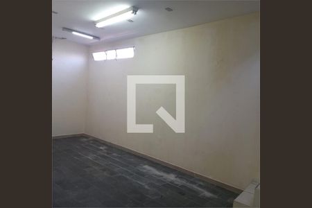 Casa à venda com 4 quartos, 240m² em Vila Sao Francisco (Zona Sul), São Paulo