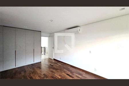 Casa à venda com 4 quartos, 416m² em Santo Amaro, São Paulo