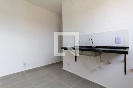 Sala e Cozinha de apartamento à venda com 2 quartos, 40m² em Vila Santa Teresa, São Paulo