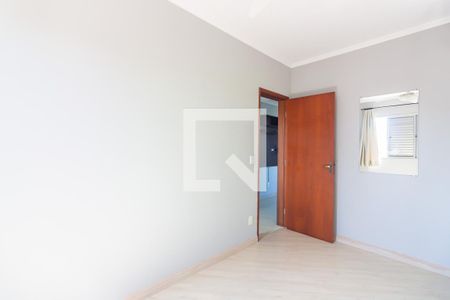 Quarto 1 de apartamento para alugar com 2 quartos, 61m² em Jaguaribe, Osasco
