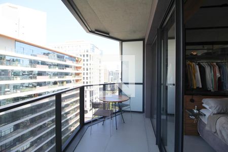 Varanda de kitnet/studio à venda com 1 quarto, 41m² em Vila Olímpia, São Paulo