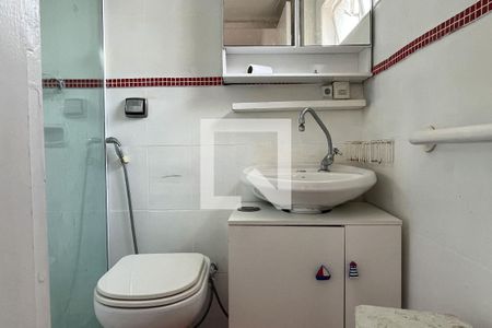 Banheiro da Suíte de apartamento para alugar com 2 quartos, 86m² em Boqueirão, Santos