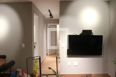 Sala de apartamento para alugar com 3 quartos, 69m² em Vila Anastácio, São Paulo