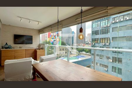 Varanda de kitnet/studio à venda com 1 quarto, 57m² em Pinheiros, São Paulo