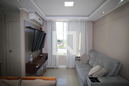 Sala de apartamento à venda com 3 quartos, 51m² em Mário Quintana, Porto Alegre