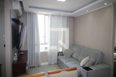 Sala de apartamento à venda com 3 quartos, 51m² em Mário Quintana, Porto Alegre