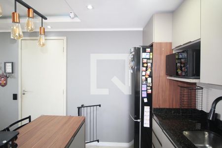 Sala/Cozinha de apartamento à venda com 3 quartos, 51m² em Mário Quintana, Porto Alegre