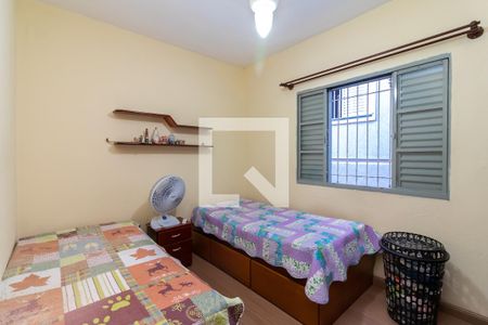 Quarto 1 de casa à venda com 4 quartos, 200m² em Chora Menino, São Paulo