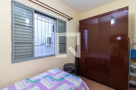 Quarto 1 de casa à venda com 4 quartos, 200m² em Chora Menino, São Paulo