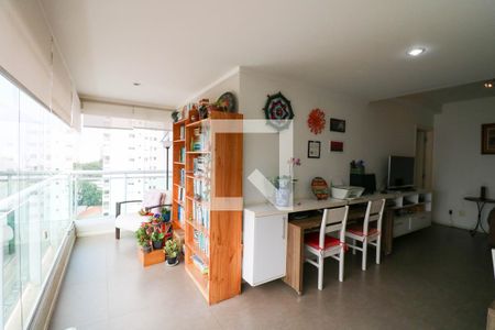 Varanda de apartamento à venda com 2 quartos, 75m² em Santo Amaro, São Paulo