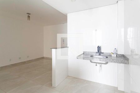 Sala/Cozinha de apartamento para alugar com 2 quartos, 63m² em Parque Xangri-lá, Contagem