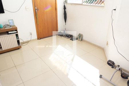 Sala de apartamento para alugar com 2 quartos, 45m² em Cosmos, Rio de Janeiro