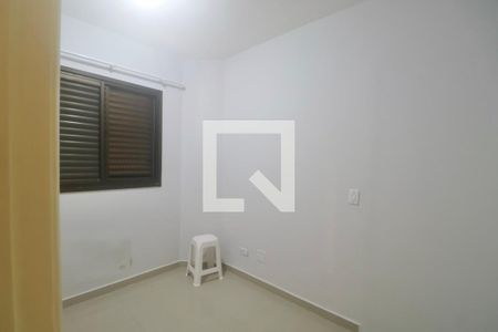 Quarto de apartamento para alugar com 2 quartos, 80m² em Balneario Cidade Atlantica, Guarujá