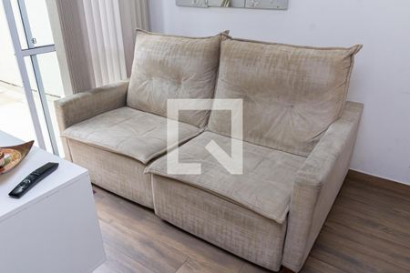 Sala de apartamento para alugar com 2 quartos, 1176902m² em Campo Grande, Rio de Janeiro