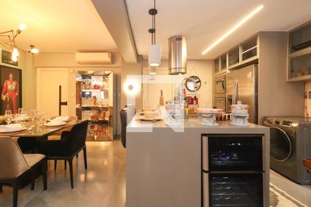 Sala/Cozinha de apartamento à venda com 3 quartos, 110m² em Cerqueira César, São Paulo