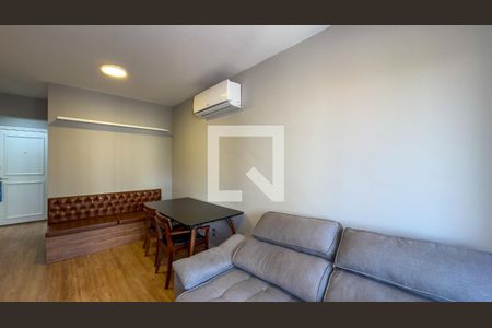 Sala de apartamento à venda com 2 quartos, 53m² em Jardim das Acacias, São Paulo