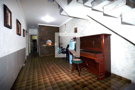 Sala de casa para alugar com 5 quartos, 723m² em Olaria, Rio de Janeiro