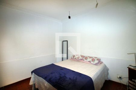 Quarto 1 de casa para alugar com 5 quartos, 723m² em Olaria, Rio de Janeiro