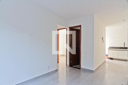 Sala de apartamento para alugar com 2 quartos, 80m² em Vila Clarice, São Paulo