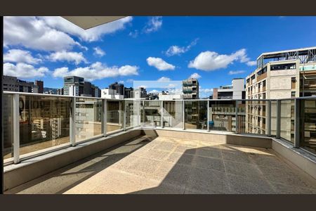 Apartamento à venda com 2 quartos, 108m² em Lourdes, Belo Horizonte