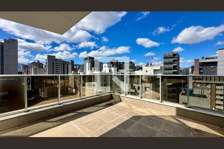 Apartamento à venda com 2 quartos, 108m² em Lourdes, Belo Horizonte