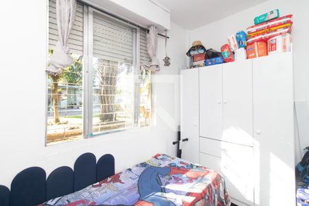 Quarto 1 de apartamento para alugar com 2 quartos, 47m² em Camaquã, Porto Alegre
