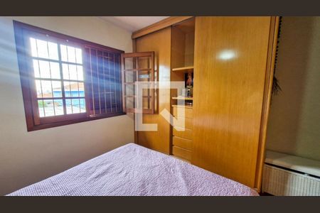 Casa à venda com 3 quartos, 144m² em Vila Marari, São Paulo