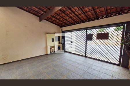 Casa à venda com 3 quartos, 144m² em Vila Marari, São Paulo