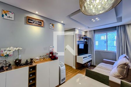 Sala de apartamento à venda com 2 quartos, 43m² em Vila Brás Cubas, São Paulo