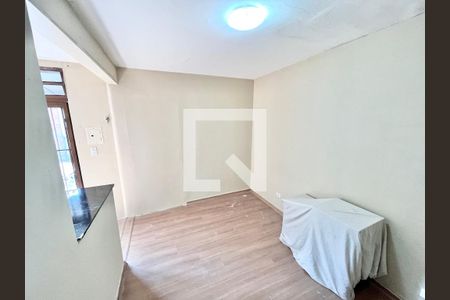 Sala/Quarto de casa para alugar com 1 quarto, 28m² em Mandaqui, São Paulo