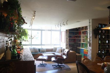Sala de apartamento para alugar com 3 quartos, 107m² em Perdizes, São Paulo
