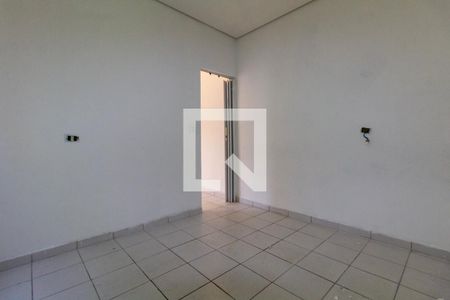 Quarto de casa para alugar com 1 quarto, 40m² em Cidade Patriarca, São Paulo