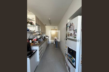 Cozinha de apartamento à venda com 2 quartos, 82m² em Grajaú, Rio de Janeiro