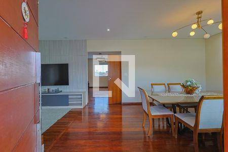 Casa à venda com 3 quartos, 371m² em Alto Caiçaras, Belo Horizonte