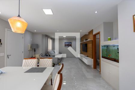 Sala de casa de condomínio à venda com 3 quartos, 147m² em Chácara do Solar Iii, Santana de Parnaíba